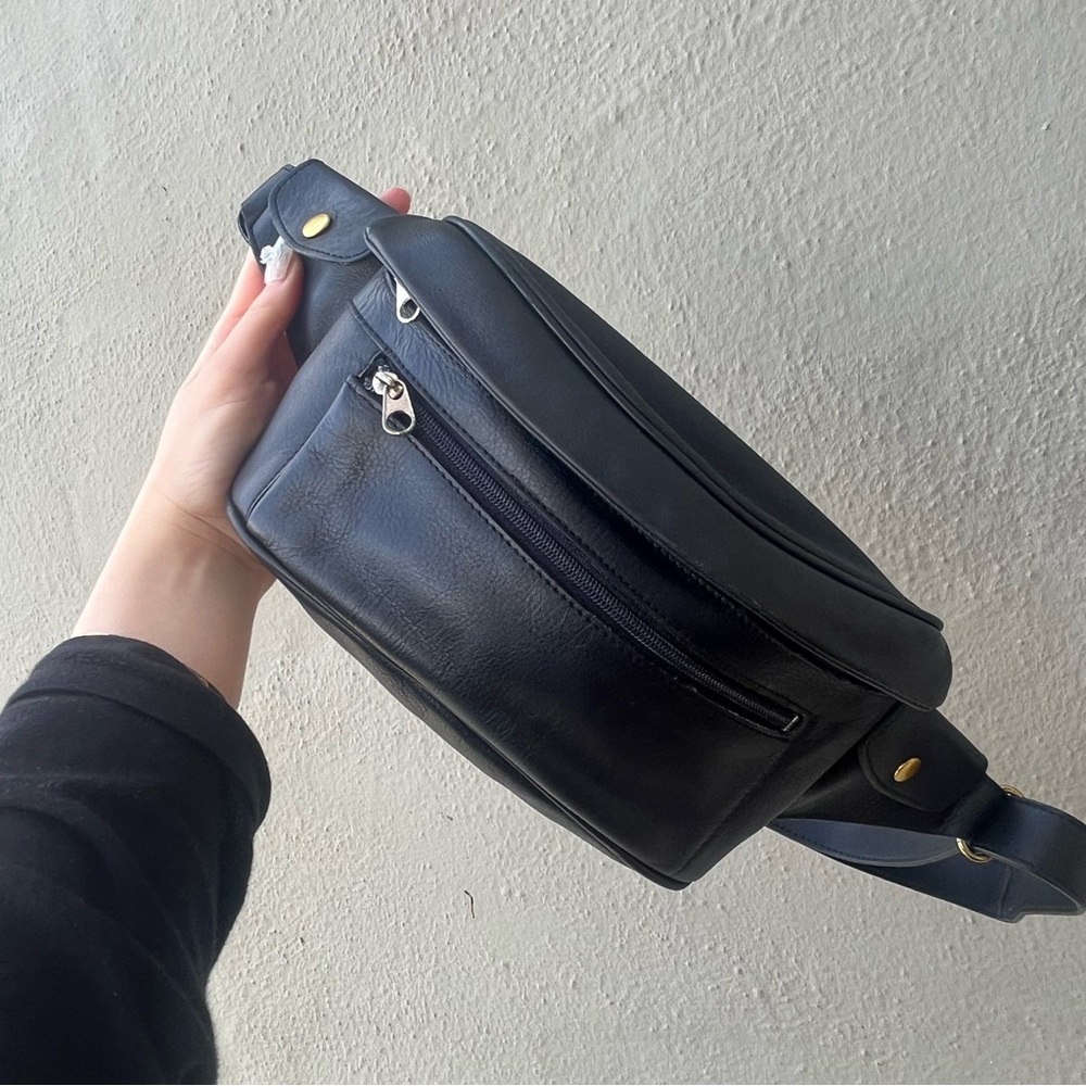 Vintage Coach Pocket Waist Pack Fanny #506 Black Leather Sling Bag Small